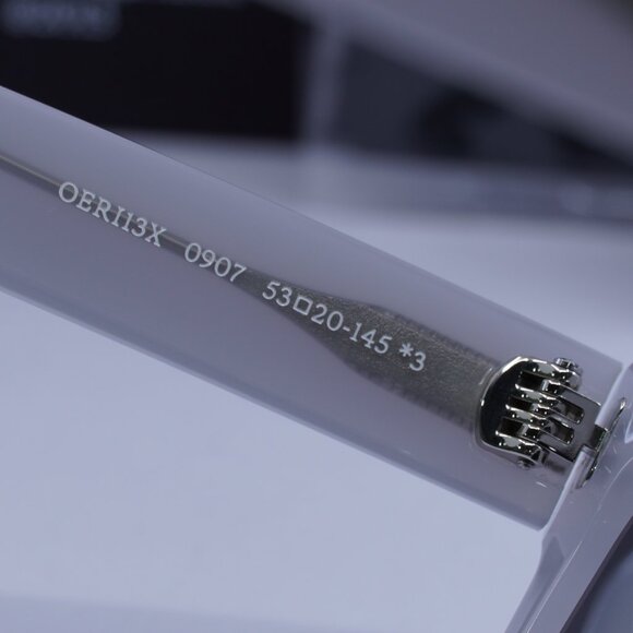 Off-White OERI13X VALDEZ 0907 Square Sunglasses – Shiny Grey/Dark Grey - Picture 8 of 10